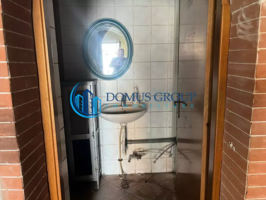 Immagine 11 di Negozio in vendita  in VIA CORNELIA a Roma