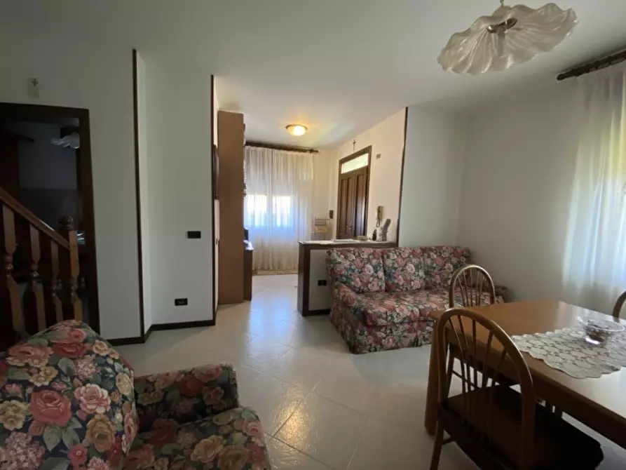 Immagine 11 di Casa bifamiliare in vendita  in Donzella, Via Pertini a Porto Tolle