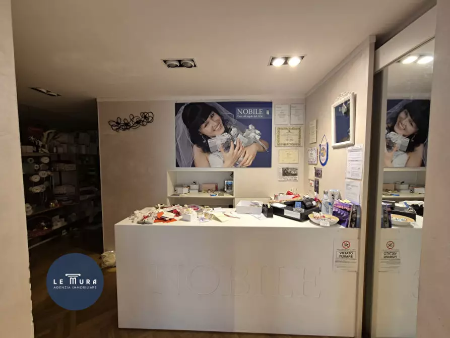 Immagine 9 di Negozio in vendita  in Via Marziano Ciotti a Gradisca D'isonzo