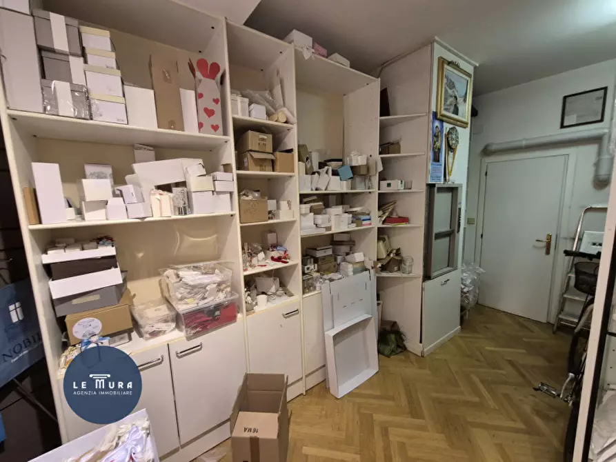 Immagine 12 di Negozio in vendita  in Via Marziano Ciotti a Gradisca D'isonzo