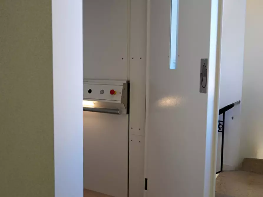 Immagine 6 di Palazzo in vendita  in Via Carrarese a Montagnana