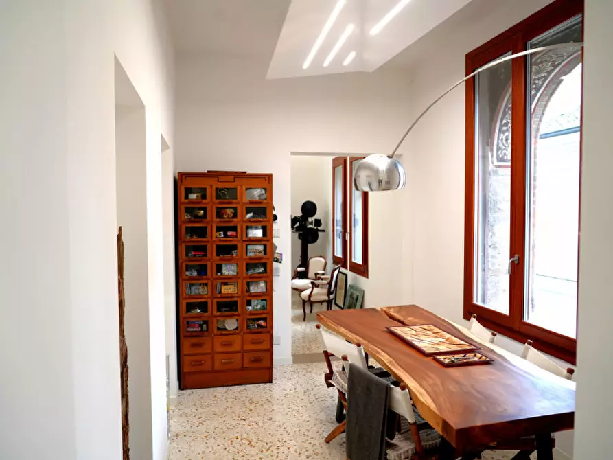 Immagine 12 di Palazzo in vendita  in Via Carrarese a Montagnana