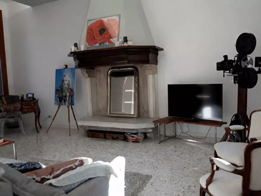 Immagine 14 di Palazzo in vendita  in Via Carrarese a Montagnana