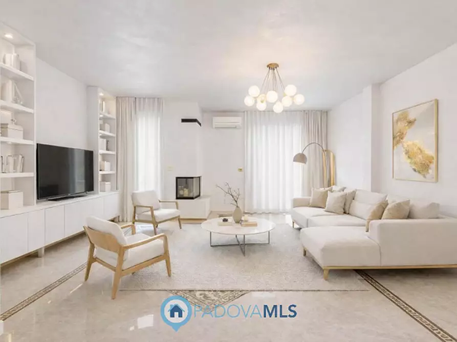 Immagine 12 di Appartamento in vendita  in Via Andrea Previtali a Abano Terme