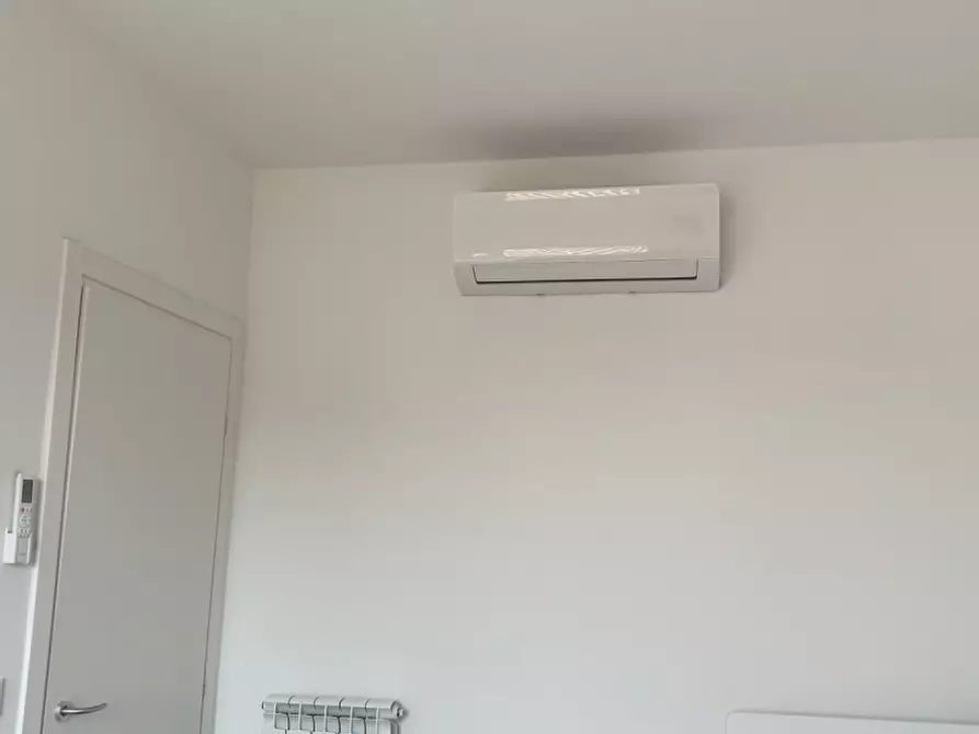 Immagine 5 di Camera in vendita  in Via Egidio Forcellini a Padova