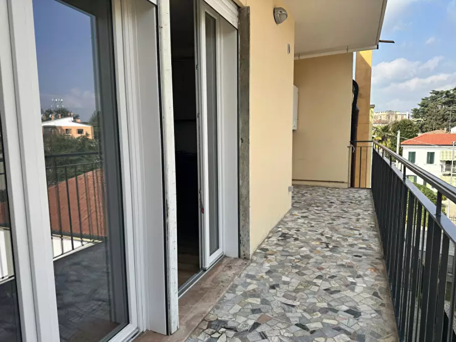 Immagine 15 di Camera in vendita  in Via Egidio Forcellini a Padova