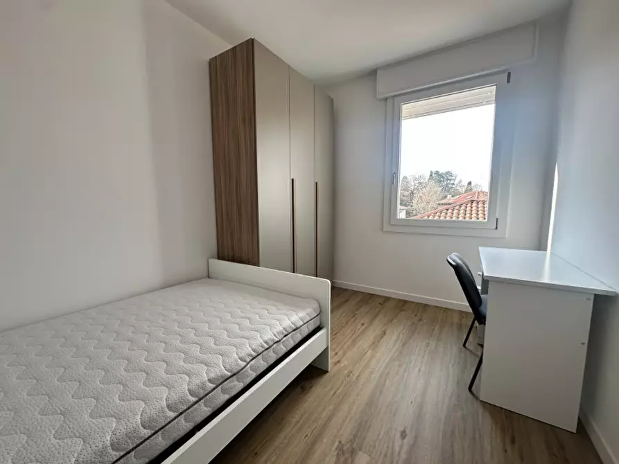 Immagine 18 di Camera in vendita  in Via Egidio Forcellini a Padova