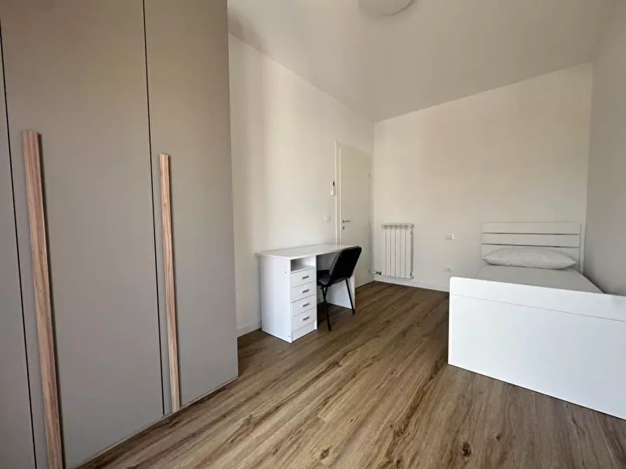 Immagine 19 di Camera in vendita  in Via Egidio Forcellini a Padova
