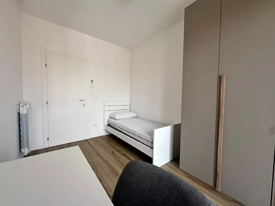Immagine 20 di Camera in vendita  in Via Egidio Forcellini a Padova