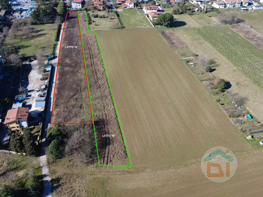 Immagine 1 di Terreno in vendita  in via isonzo a Mossa