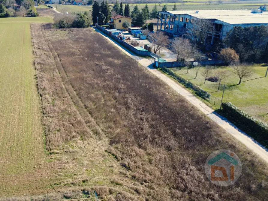 Immagine 19 di Terreno in vendita  in via isonzo a Mossa