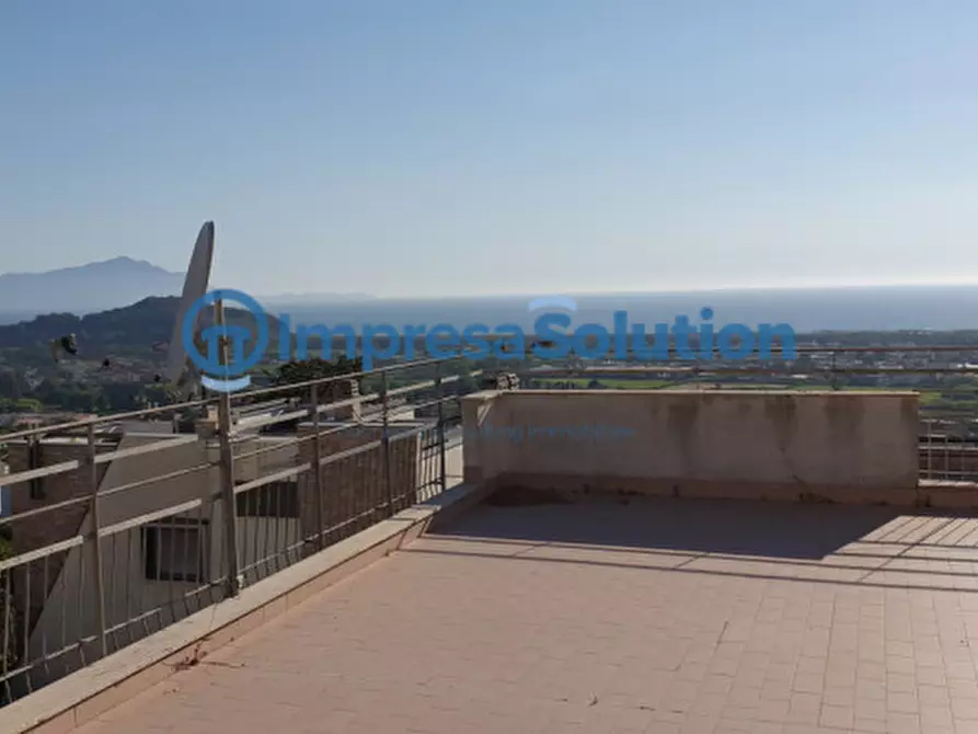 Immagine 3 di Villa in vendita  in Via Montenuovo Licola Patria a Pozzuoli