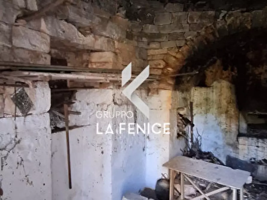 Immagine 24 di Rustico / casale in vendita  in contrada Falsegna a Locorotondo