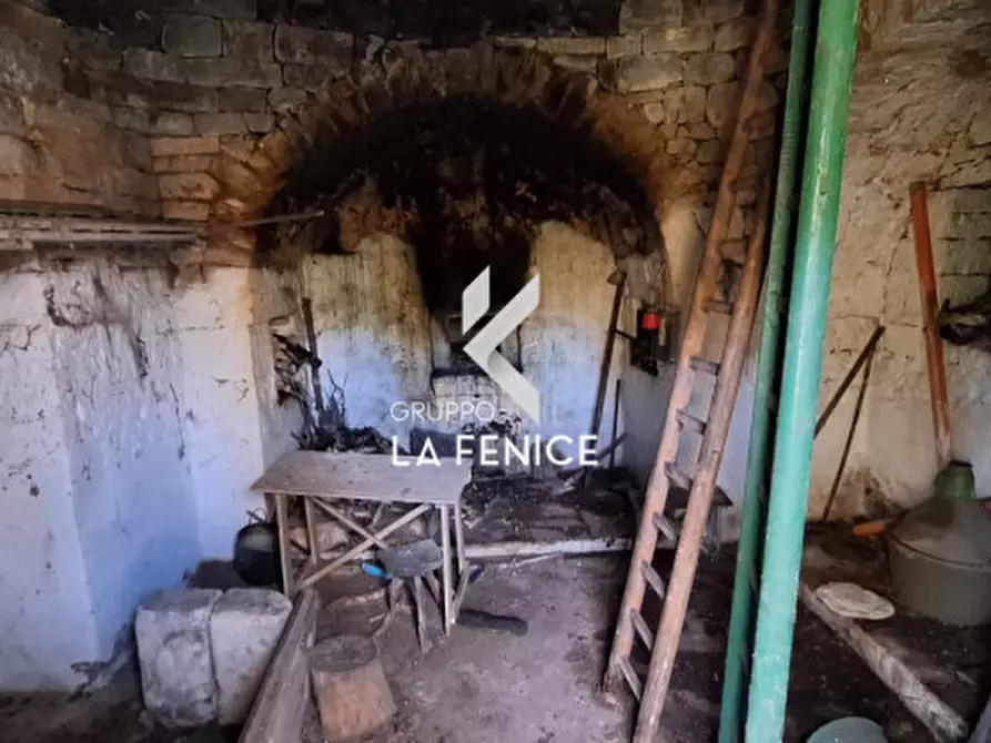 Immagine 26 di Rustico / casale in vendita  in contrada Falsegna a Locorotondo