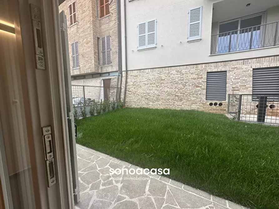 Immagine 5 di Casa indipendente in vendita  in Via Narente, 27 a Senigallia