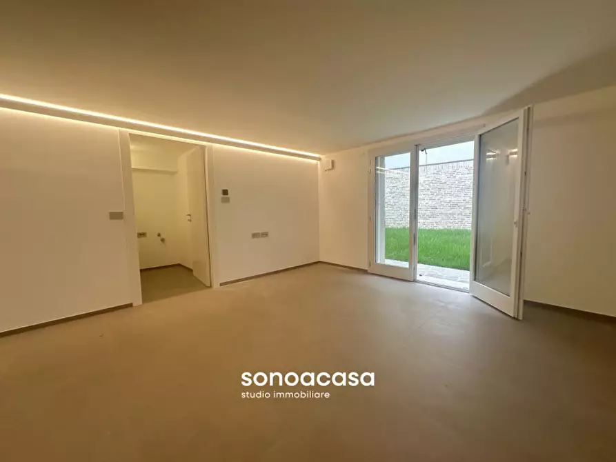 Immagine 6 di Casa indipendente in vendita  in Via Narente, 27 a Senigallia