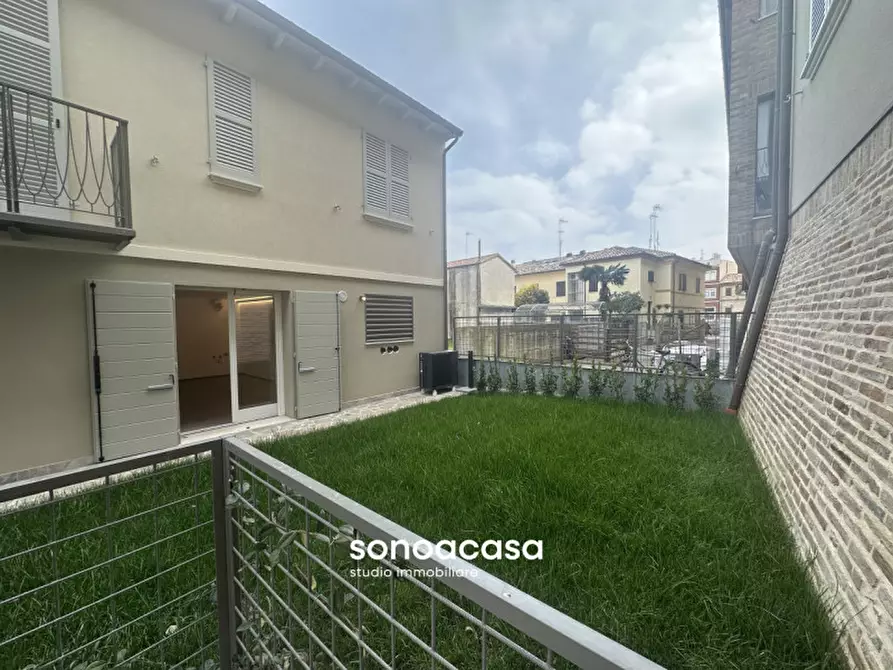 Immagine 19 di Casa indipendente in vendita  in Via Narente, 27 a Senigallia