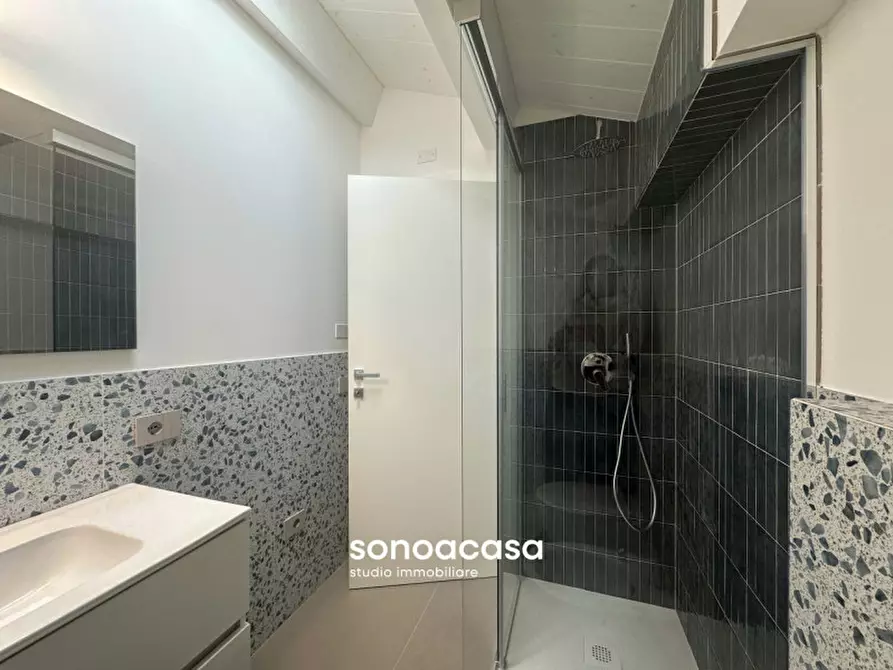 Immagine 22 di Casa indipendente in vendita  in Via Narente, 27 a Senigallia