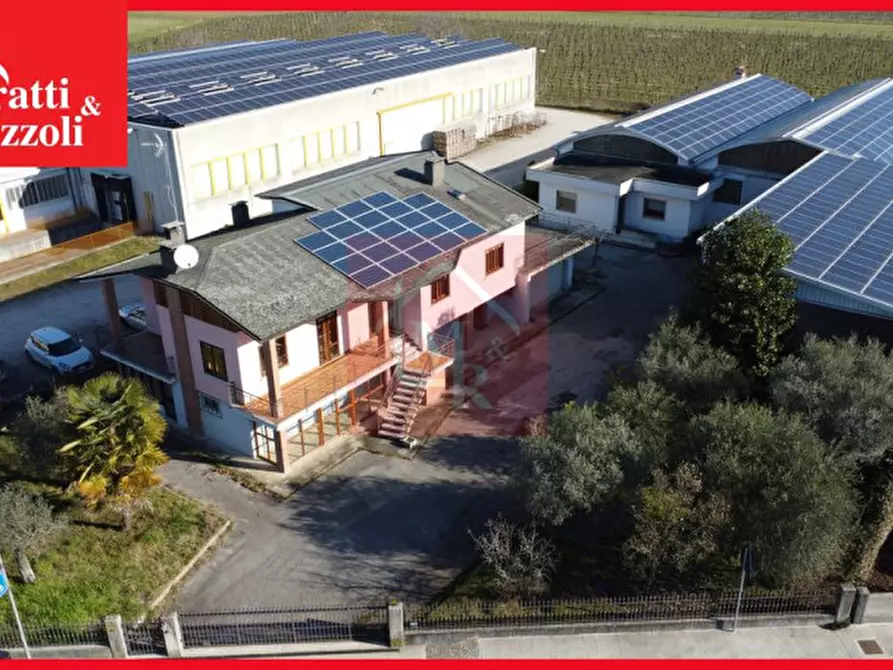 Immagine 1 di Casa indipendente in vendita  in Via Giovanni ventitreesimo 50 a Corno Di Rosazzo