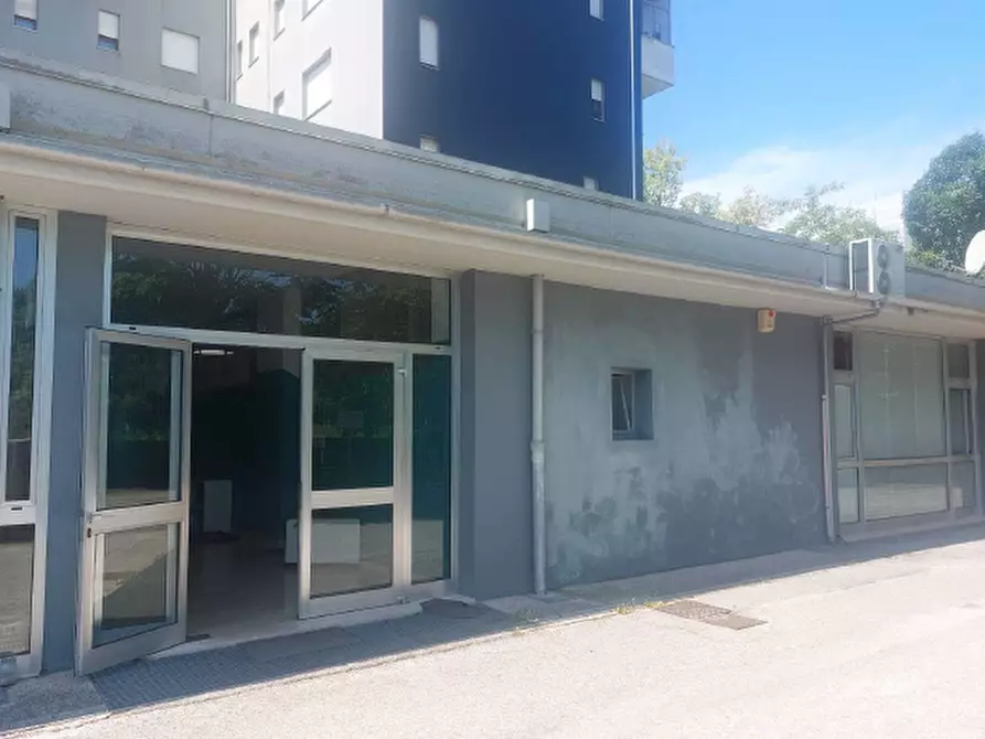 Immagine 2 di Ufficio in vendita  in Via Auronzo, 6 a Pordenone