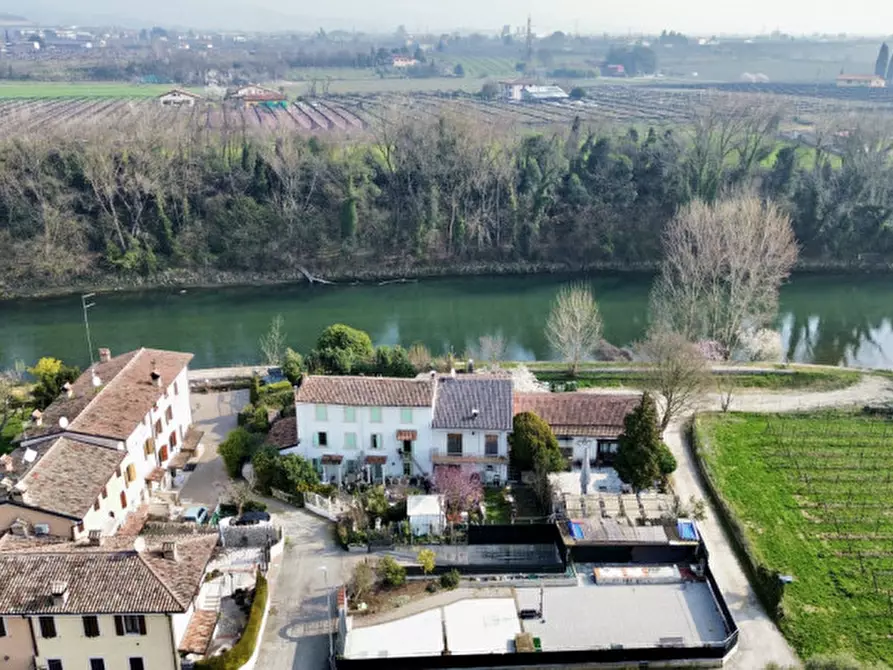 Immagine 20 di Casa indipendente in vendita  in Località Garberia a Bussolengo