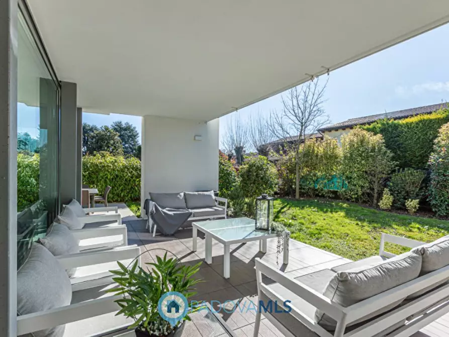 Immagine 73 di Villa in vendita  in via cappello, 1 a Noventa Padovana