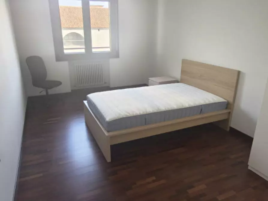 Immagine 10 di Appartamento in affitto  a Padova