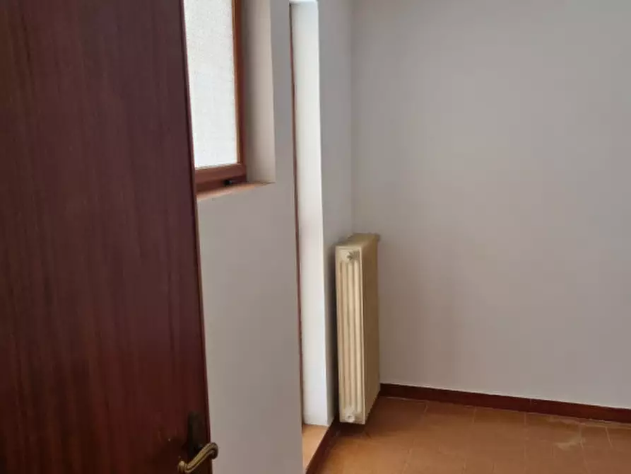 Immagine 10 di Villetta a schiera in vendita  a Valbrenta