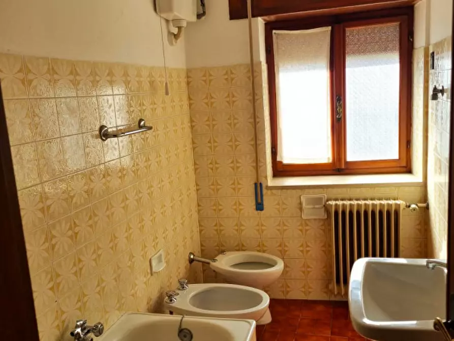 Immagine 11 di Villetta a schiera in vendita  a Valbrenta