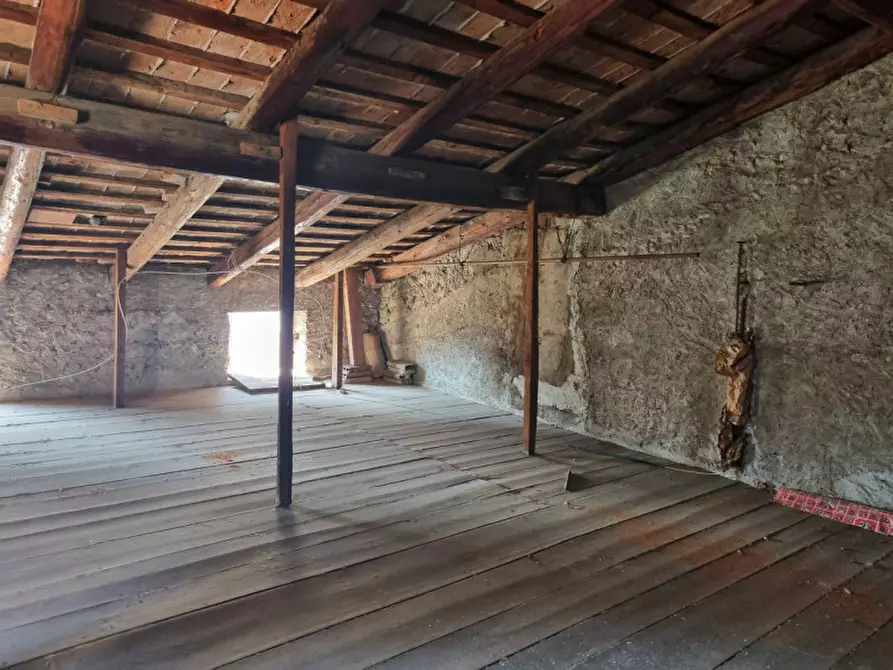 Immagine 12 di Villetta a schiera in vendita  a Valbrenta