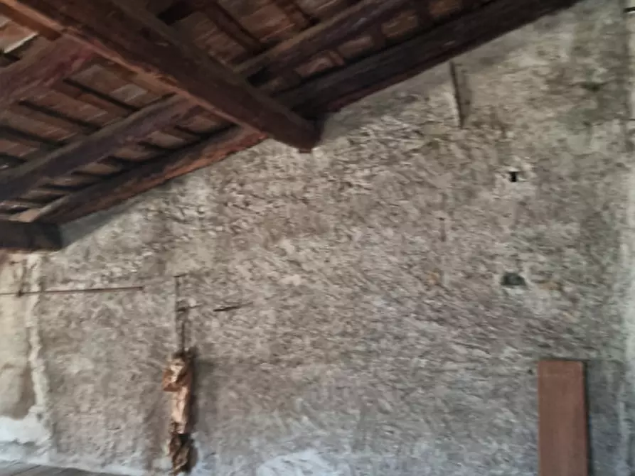 Immagine 13 di Villetta a schiera in vendita  a Valbrenta