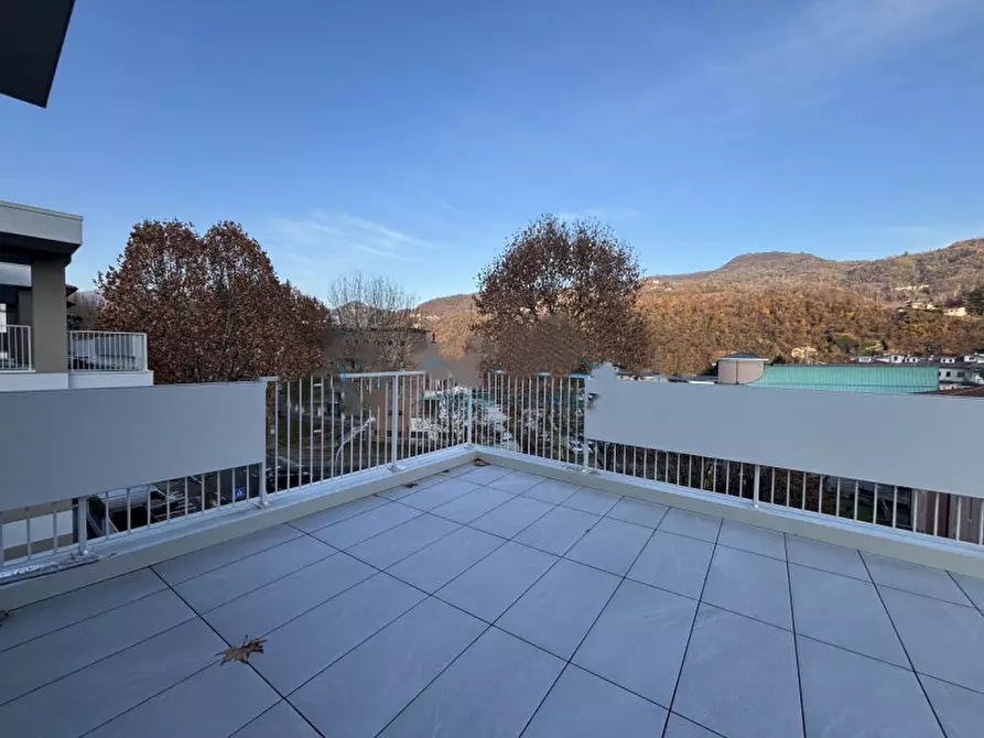 Immagine 3 di Attico in vendita  in Viale Regina Margherita a Valdagno