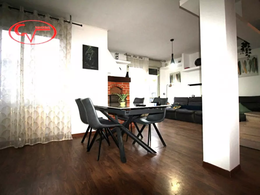 Immagine 2 di Villetta a schiera in vendita  in Via Roma a Castelfranco Piandiscò