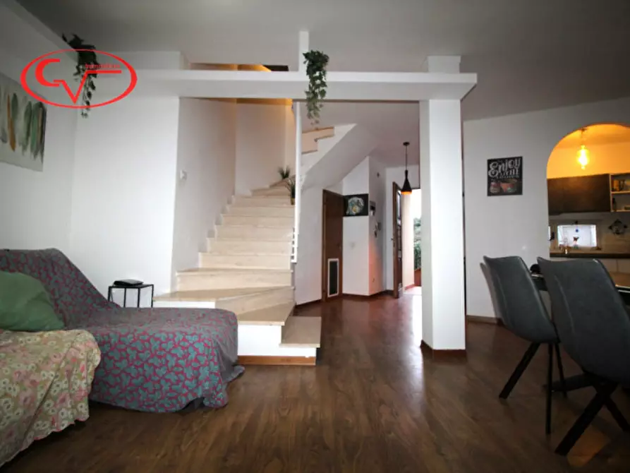 Immagine 3 di Villetta a schiera in vendita  in Via Roma a Castelfranco Piandiscò