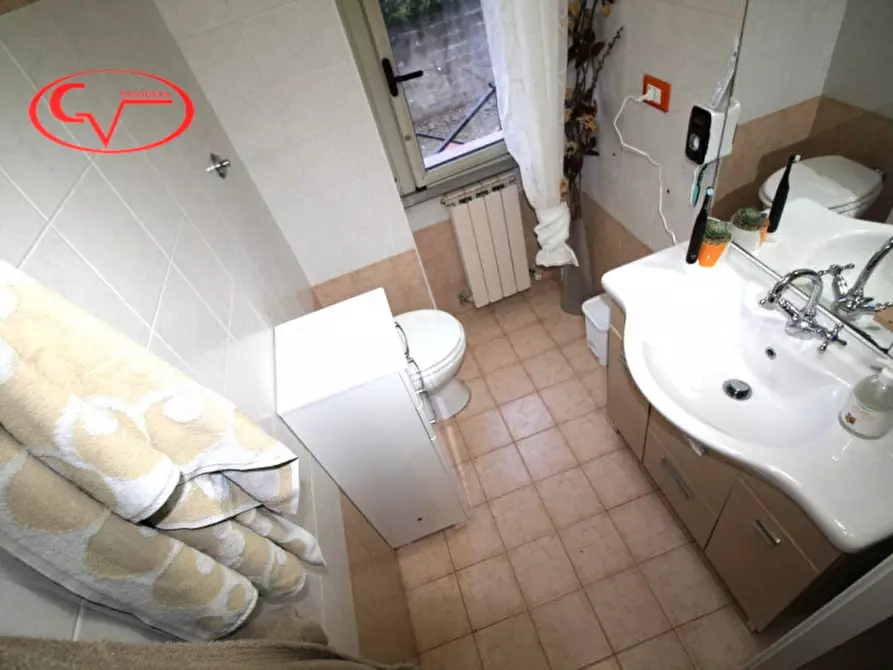 Immagine 12 di Villetta a schiera in vendita  in Via Roma a Castelfranco Piandiscò