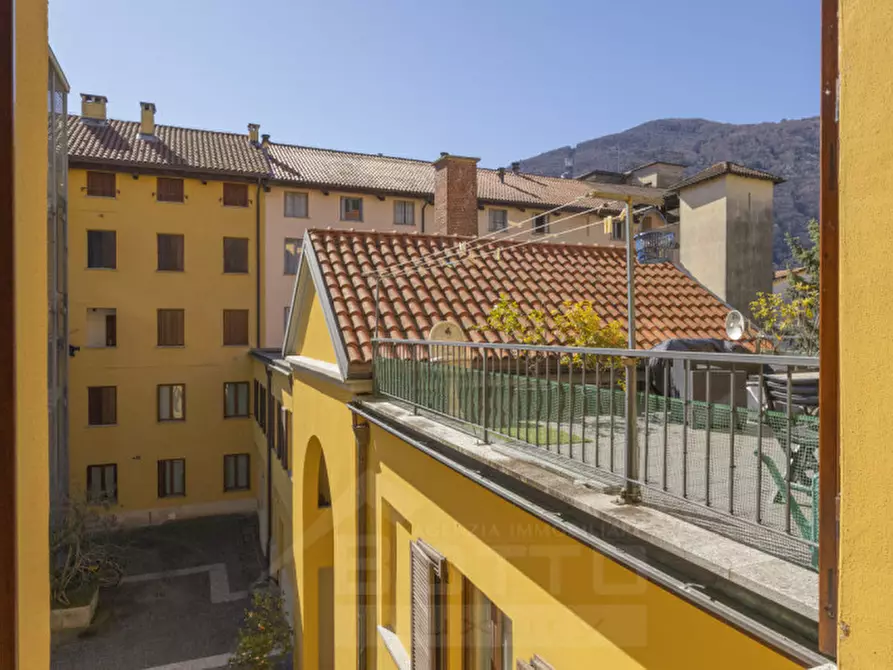 Immagine 15 di Appartamento in vendita  in via sotto i chiosi, 58 a Cannobio