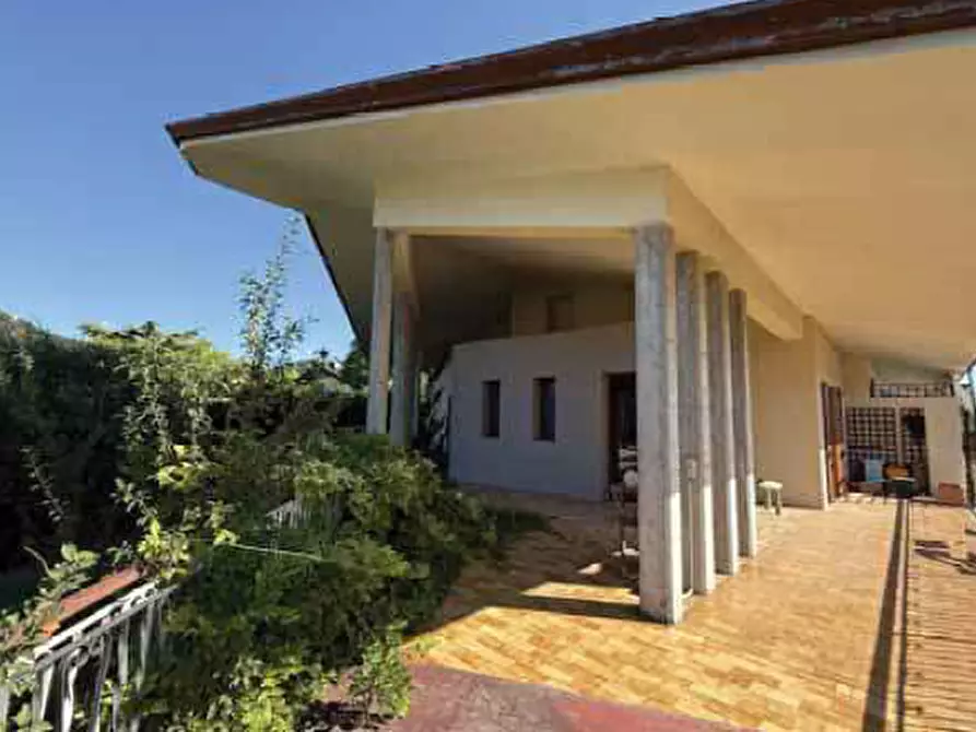 Immagine 3 di Casa bifamiliare in vendita  in Via della Rinascita, 14 a Sequals