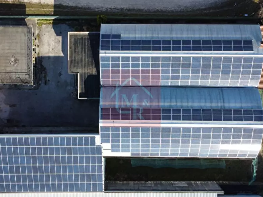 Immagine 2 di Capannone industriale in vendita  in Via Giovanni ventitreesimo 52 a Corno Di Rosazzo