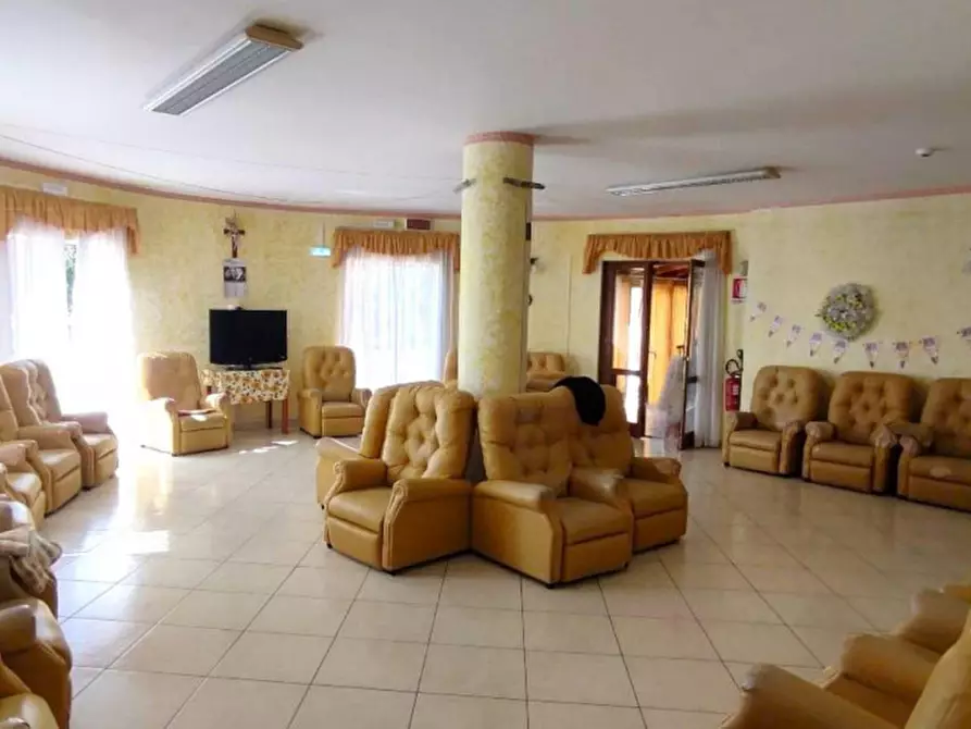 Immagine 2 di Attività commerciale in vendita  in S.da Statale 19 delle Calabrie, San Pietro Apostolo CZ, Italia a San Pietro Apostolo