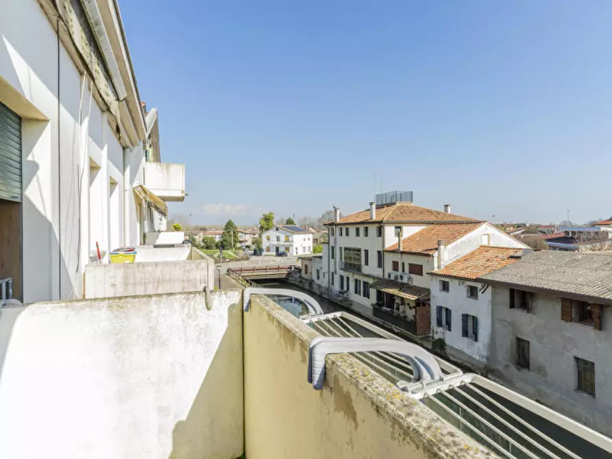 Immagine 11 di Appartamento in vendita  in Via Caltana 272 Campodarsego a Campodarsego