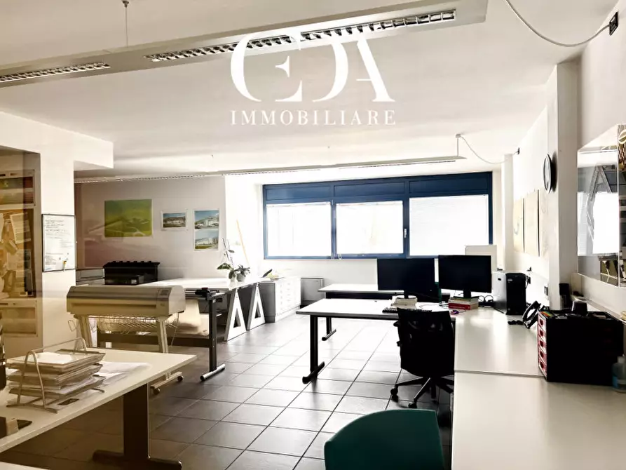 Immagine 4 di Ufficio in vendita  in Via Antonio Pranzelores a Trento
