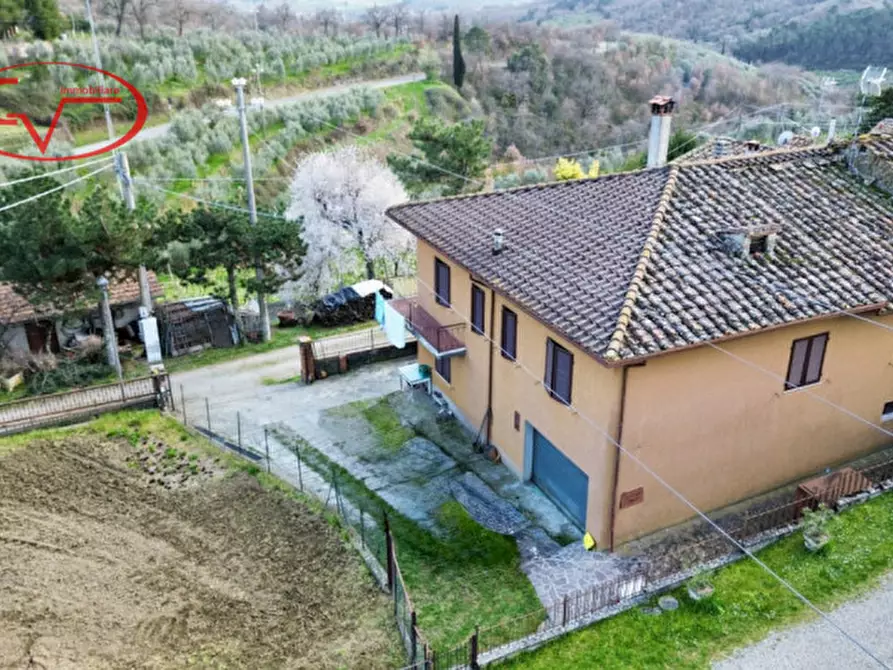 Immagine 26 di Casa bifamiliare in vendita  in Strada vicinale di Faeto a Loro Ciuffenna