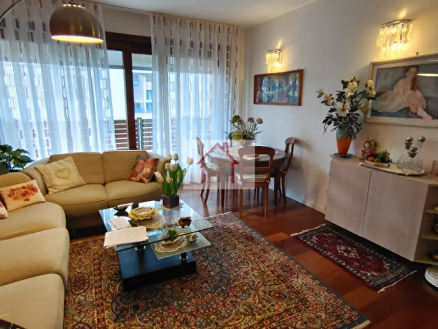 Immagine 3 di Appartamento in vendita  a Treviso