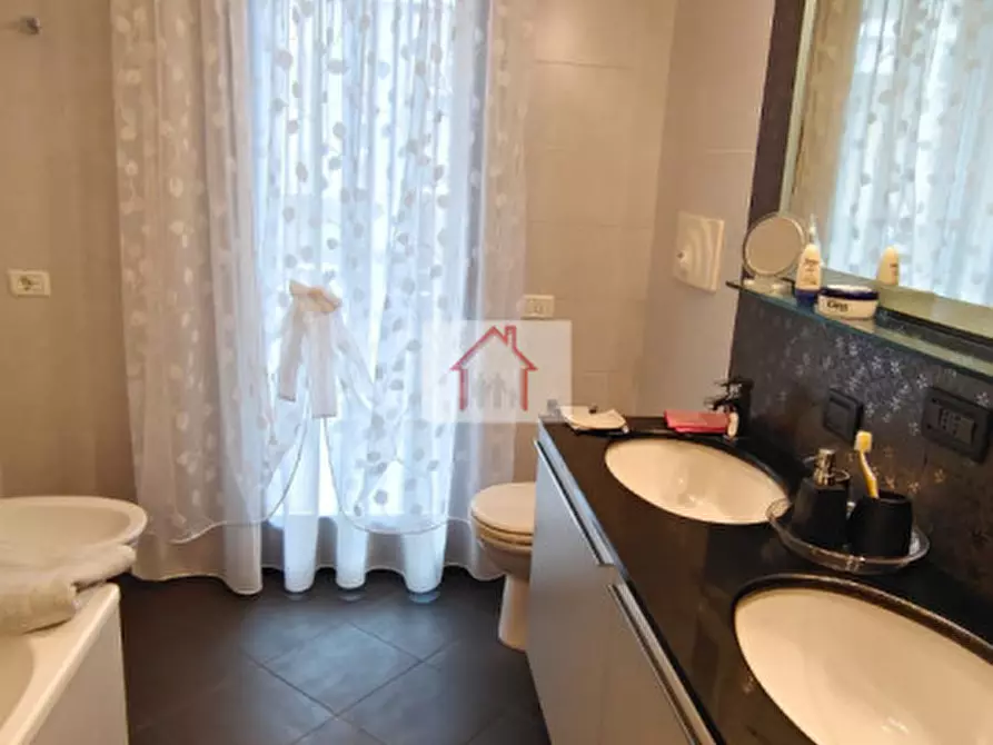 Immagine 17 di Appartamento in vendita  a Treviso