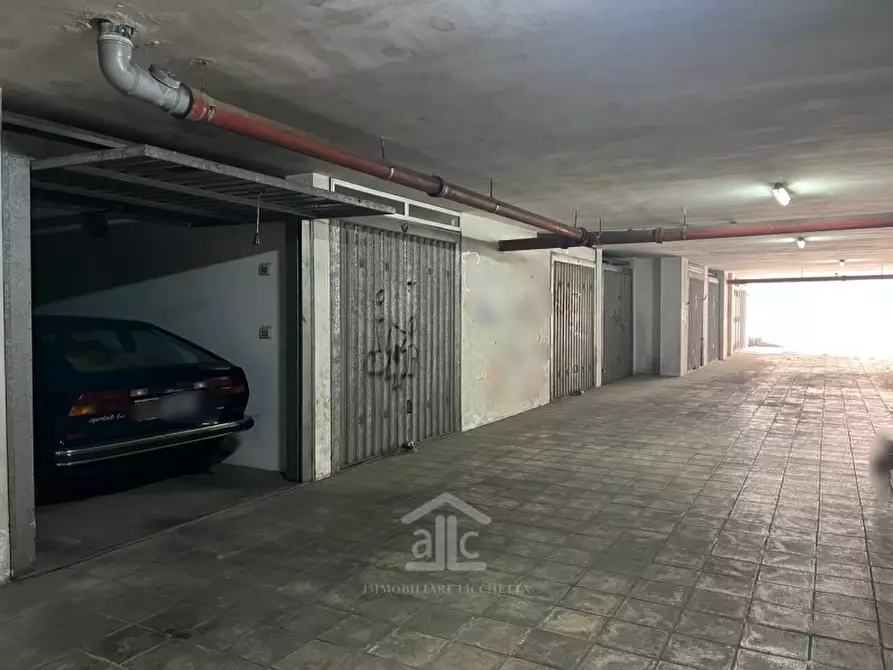 Immagine 3 di Garage in vendita  in Via dei Bersaglieri a Cavallino