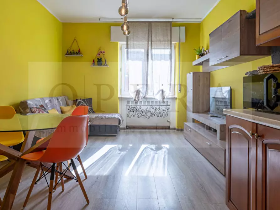 Immagine 2 di Appartamento in vendita  in Via Rovigo - Rovigostraße a Bolzano