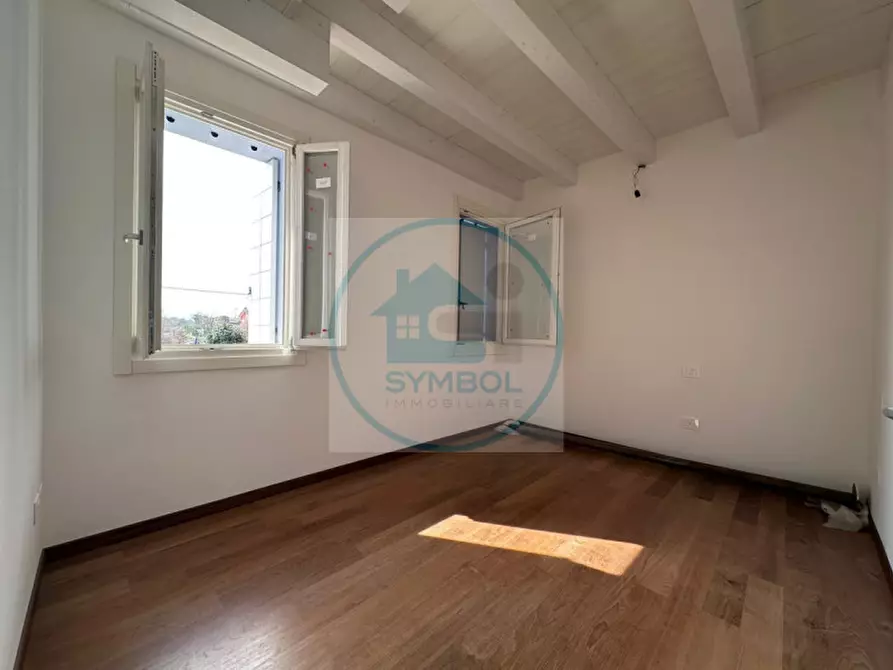 Immagine 3 di Casa quadrifamiliare in vendita  in Via Cà Lin a Venezia