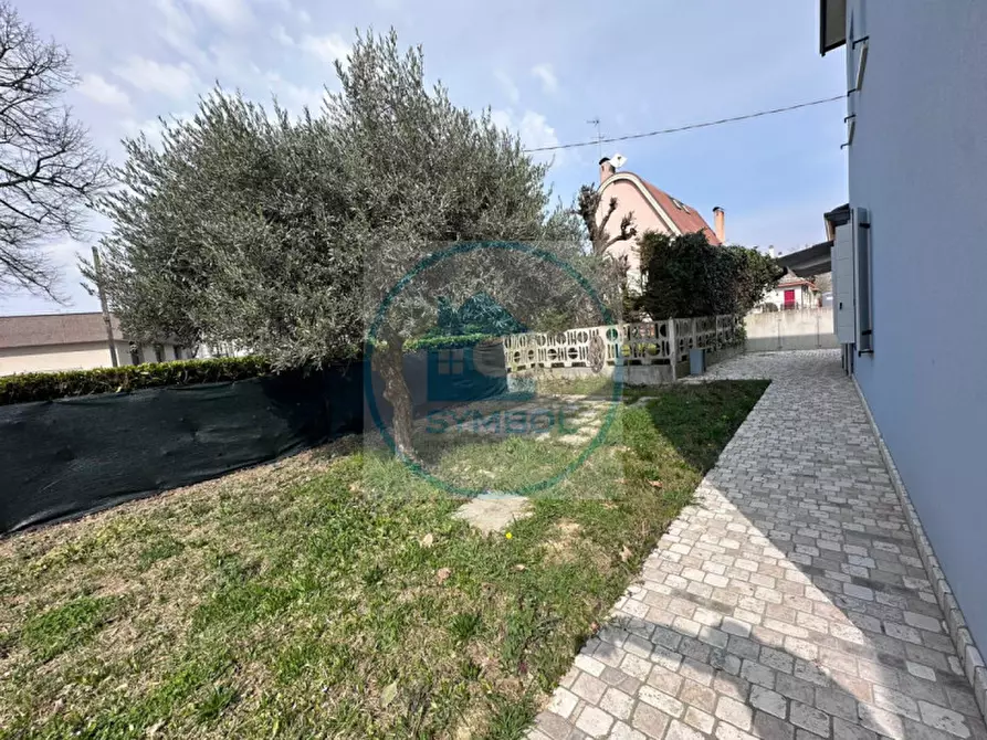 Immagine 5 di Casa quadrifamiliare in vendita  in Via Cà Lin a Venezia