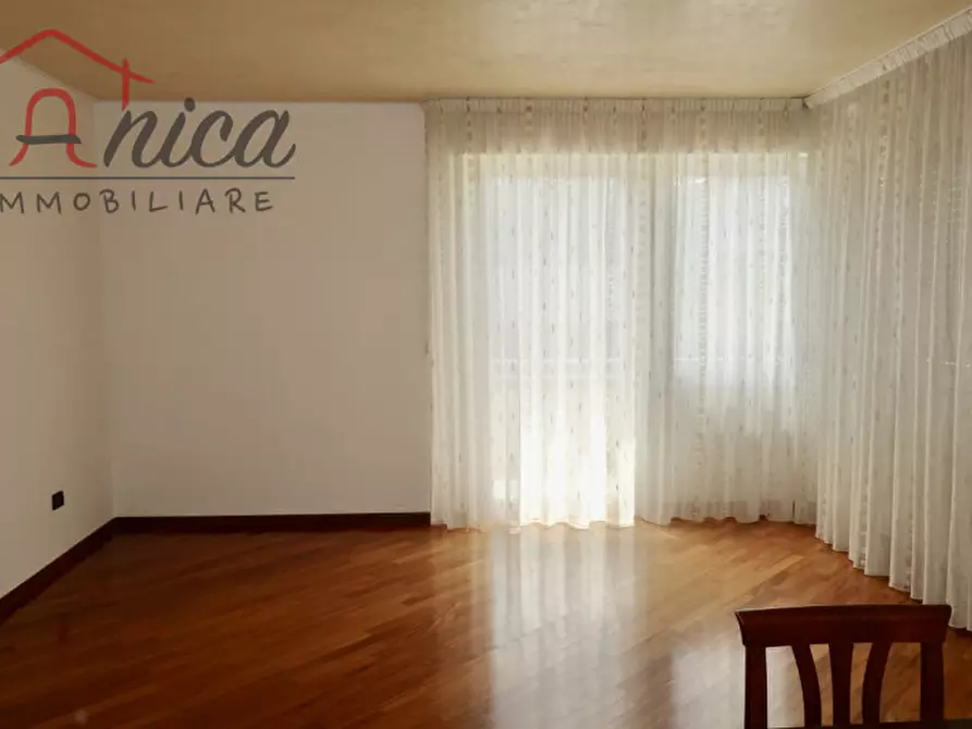 Immagine 4 di Appartamento in affitto  in Via ai Camilastri a Trento