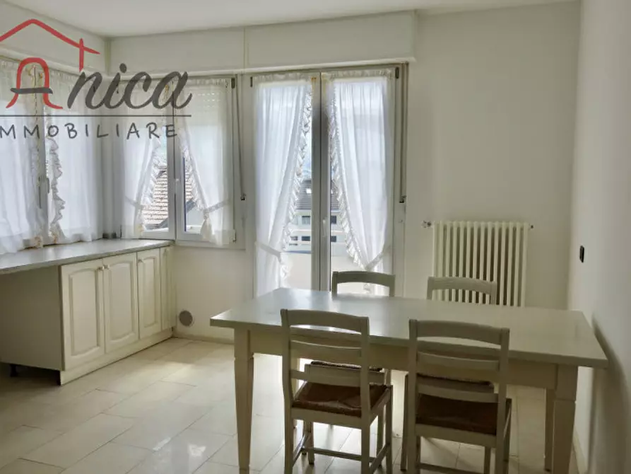 Immagine 6 di Appartamento in affitto  in Via ai Camilastri a Trento